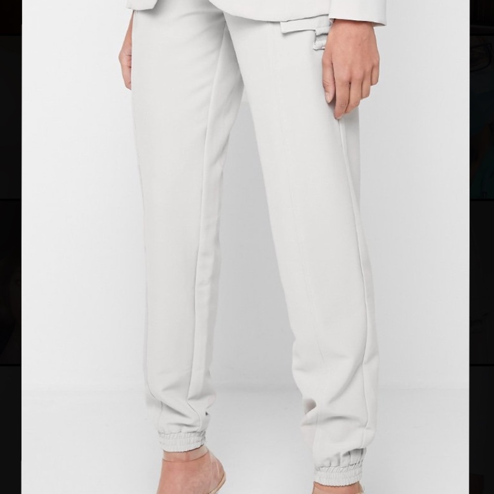 NWT Manière de Voir Tailored Cargo Joggers - Stone